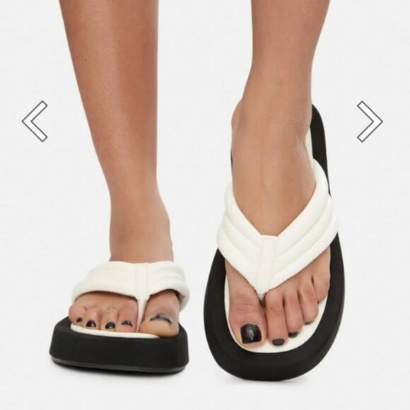 GIANNI BINNI WESLEY WHITE BLACK WOMEN SANDALS SIZE 8M LEATHER PLATFORM - Picture 2 of 10